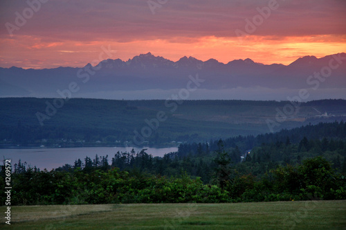 sunset over olympic range ii