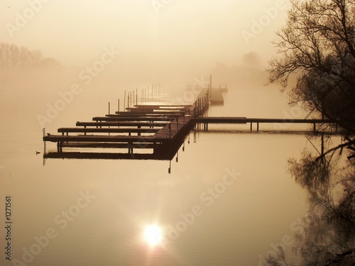 steg im nebel