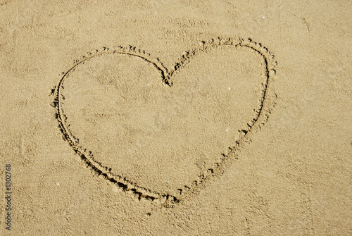 herz im sand
