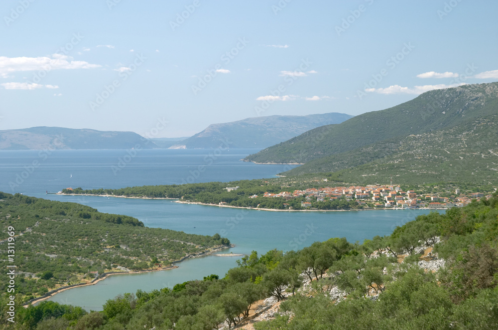 cres cres