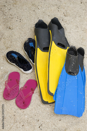 footware and fins