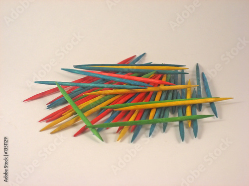 multi-colored toothpicks © Robert Elias