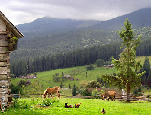 the idill of the mountain settlement photo