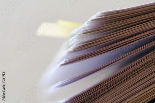 aufgefächertes papier