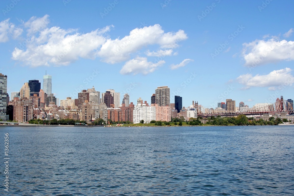 manhattan skyline