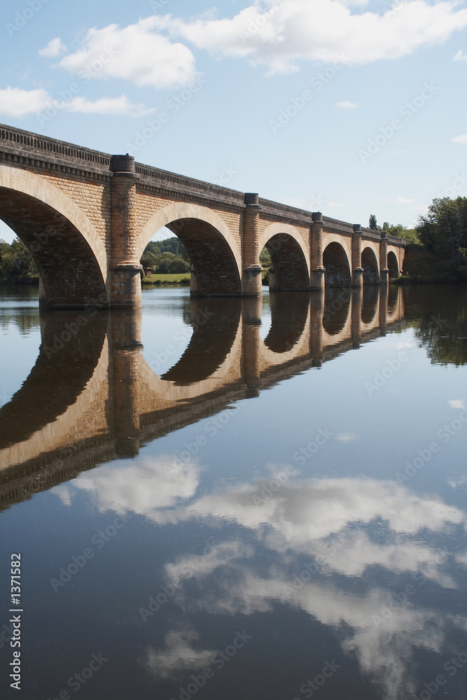 Fototapeta premium bridge with reflection