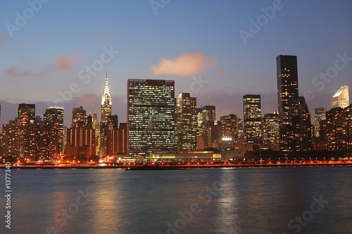 manhattan skyline at twilight