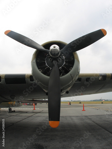 b-17 propeller