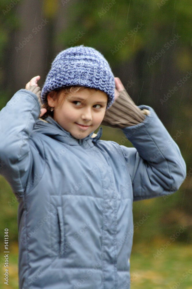drizzling rain (100) drizzling rain (100)