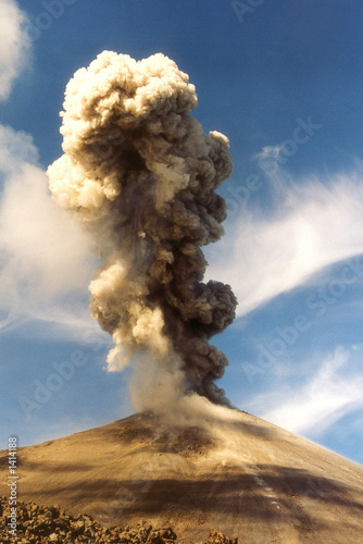 eruption du karimsky #1414188