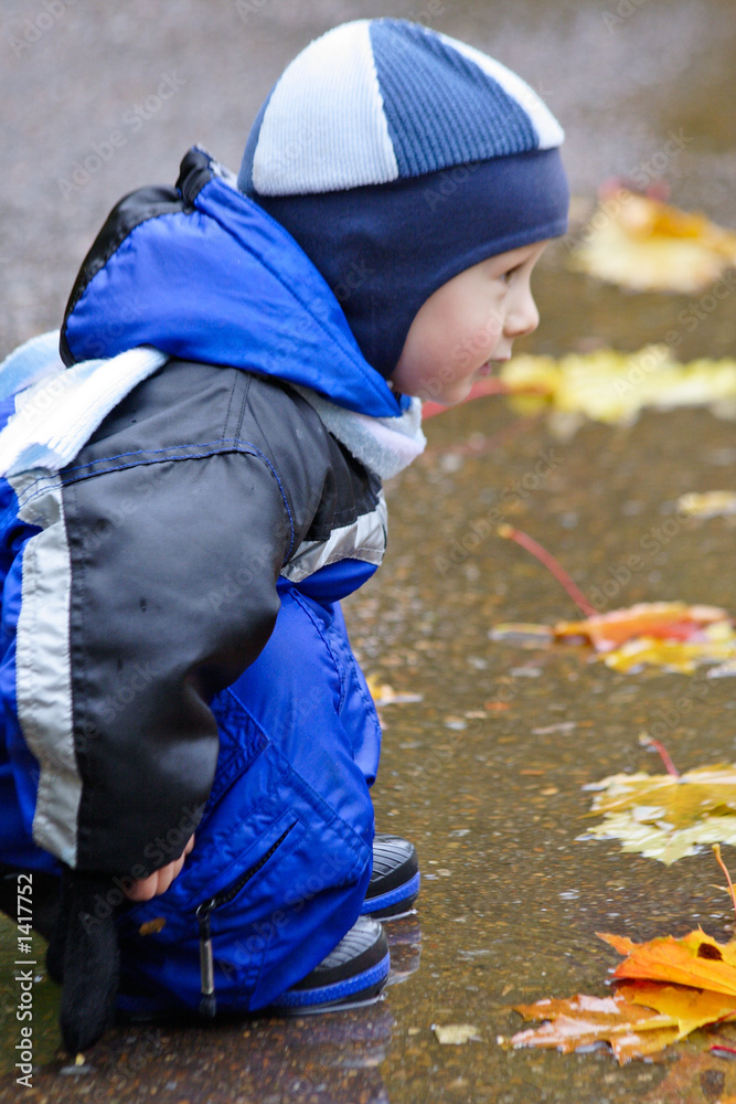 drizzling rain (115) drizzling rain (115)