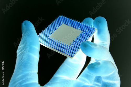 Slika na platnu microprocessor analysis