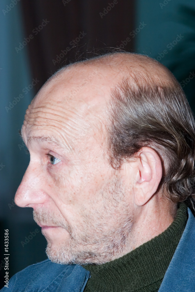 Obraz premium man in blue jacket