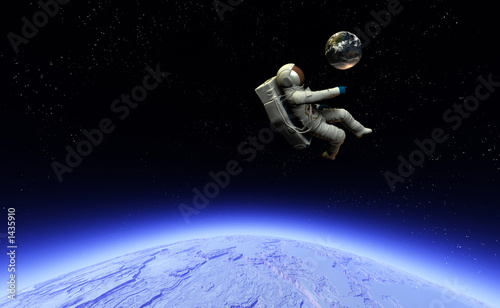 spaceman 12 © chrisharvey