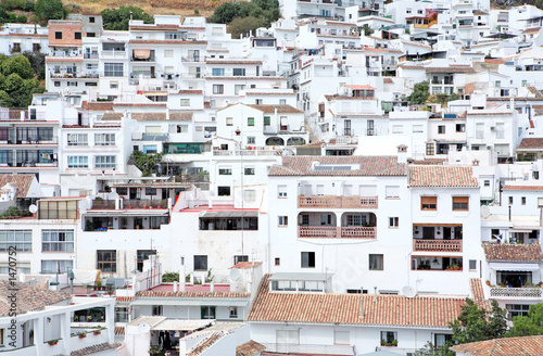 Cuadro en lienzo busy, compact town or pueblo of mijas in spain