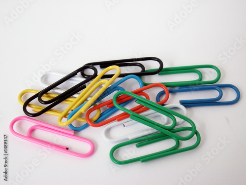 clip.paper clip,red,yeloow,g