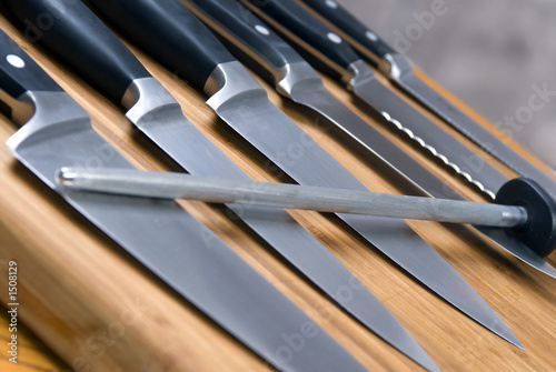 kitchen knives photo