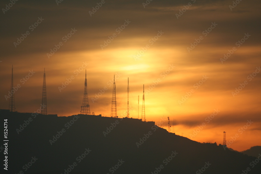 Naklejka premium antenna dawn 01