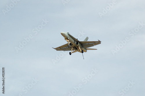 f/a-18 hornet landing