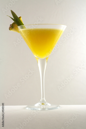 pineapple, rum, lemon cocktail