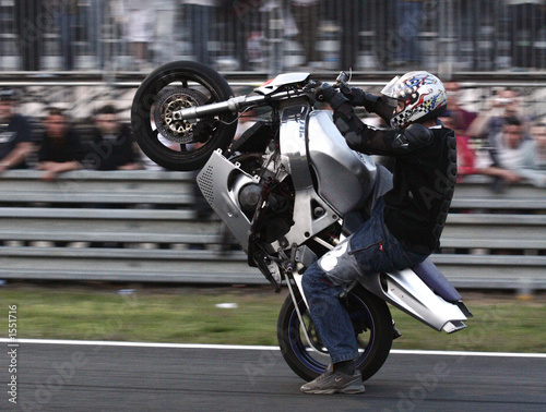 stunt 2