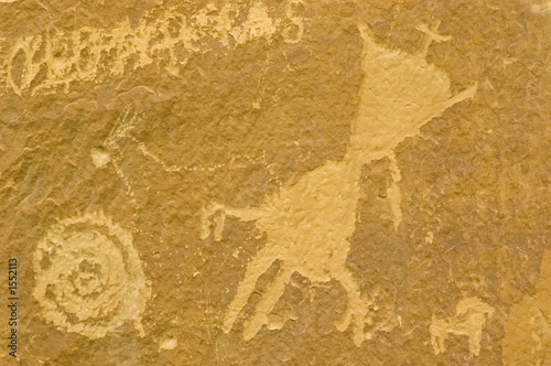 chaco canyon petroglyph