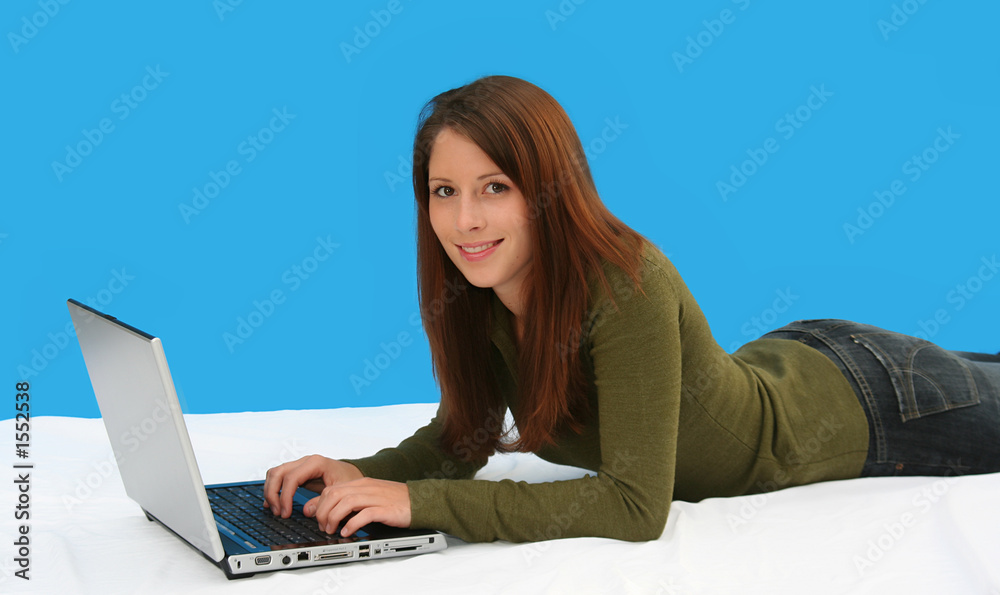 Naklejka premium beauty and her laptop