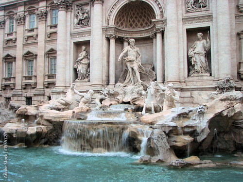 fontana di trevi