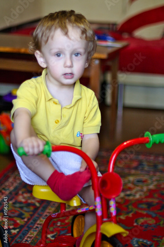 boy in yellow (39)