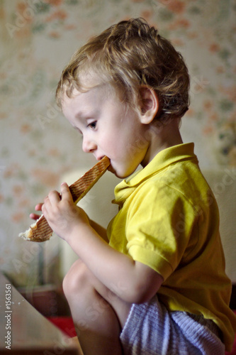 boy in yellow (49)