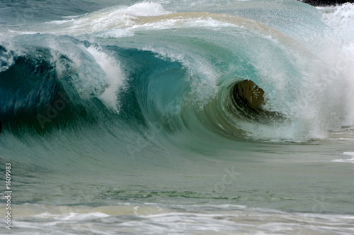 wave