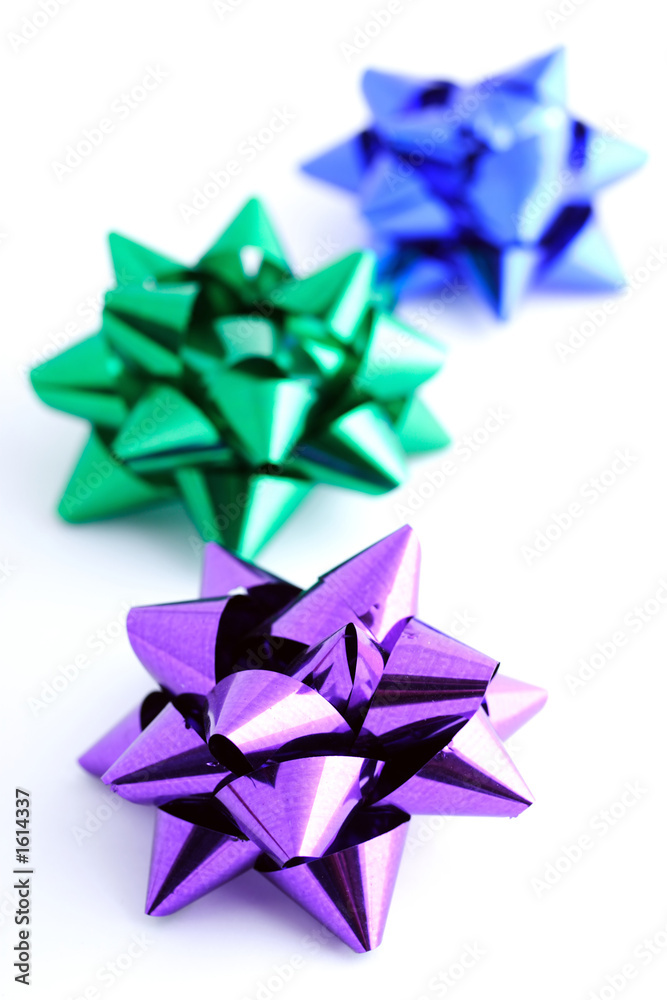 three bows three bows
