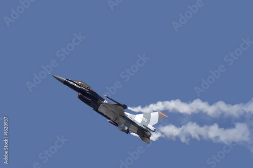  f16 jet fighter
