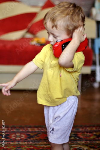 boy in yellow (19)