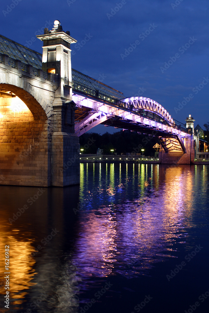 Fototapeta premium moscow, andreyevsky bridge