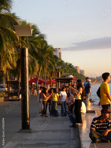 baywalk, manila photo