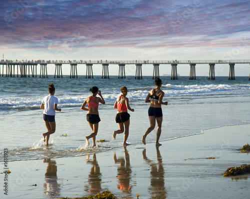 a run to the pier photo