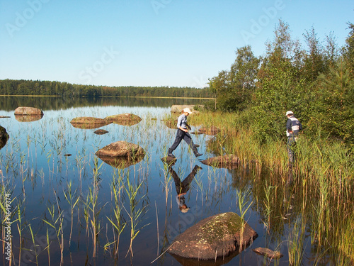 girls on the stony lake