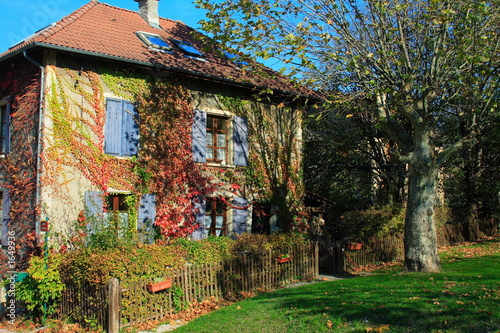maison typique du parc de la chartreuse
