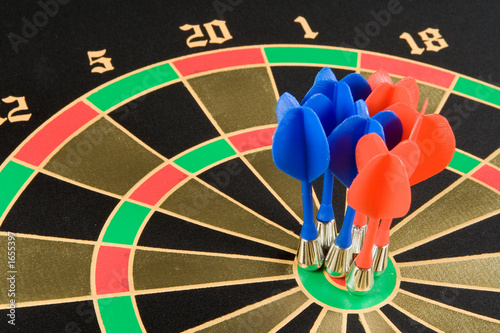 darts