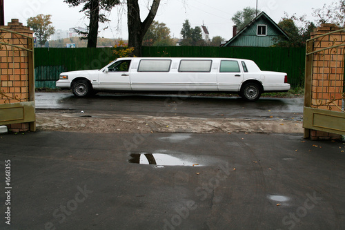 wedding limousine