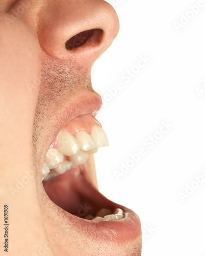 screeming