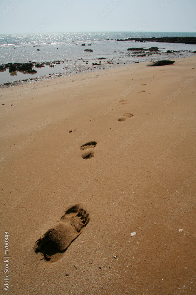 footsteps on sand footsteps on sand