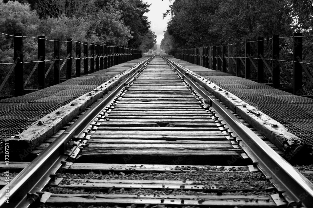 railroad lobridge