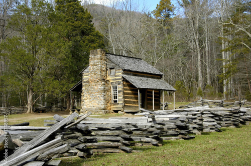cades cove - log cabin