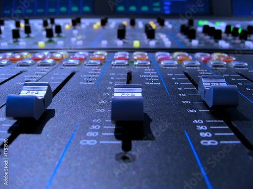 console mixage numérique