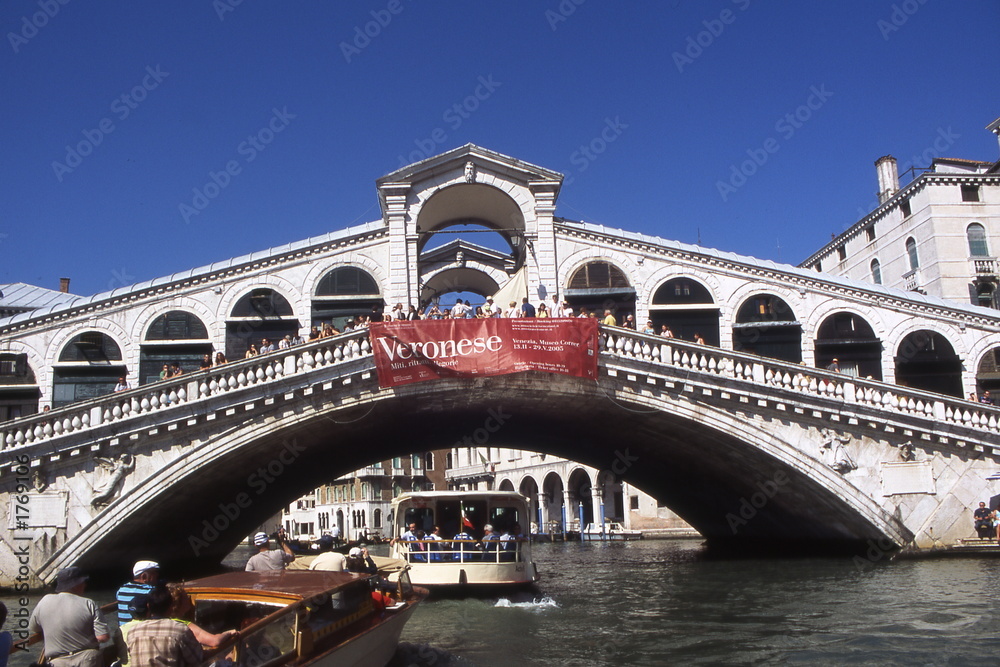 venice.rialto bridge. venice.rialto bridge.
