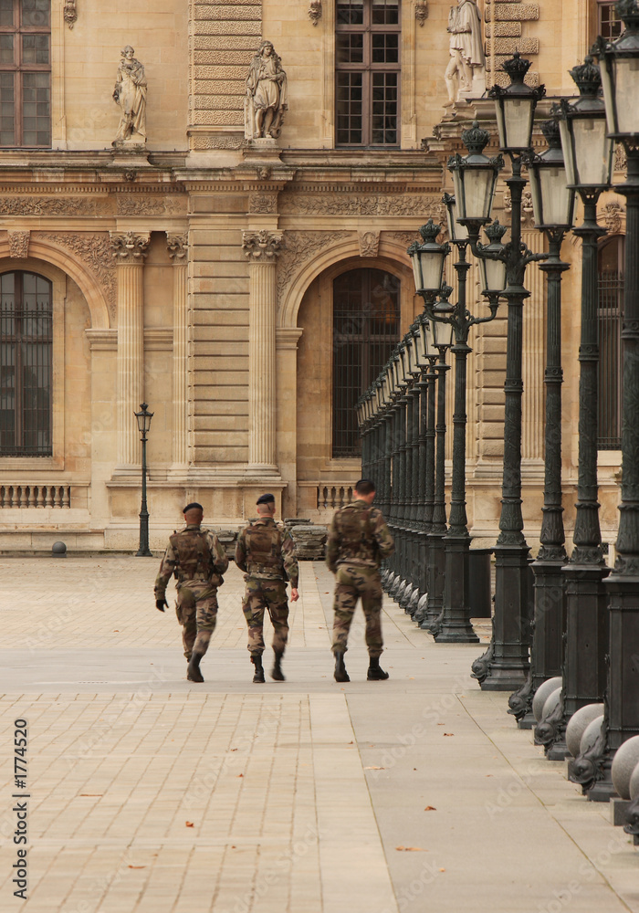 Fototapeta paris - security