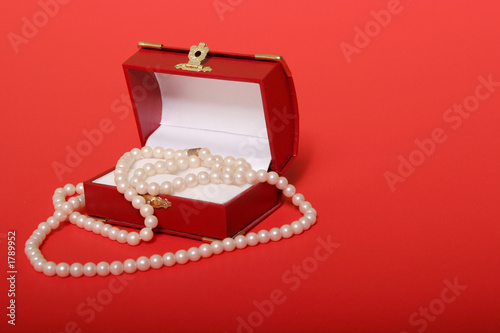 pearl necklace in a gift box