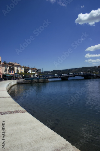 martigues in blue